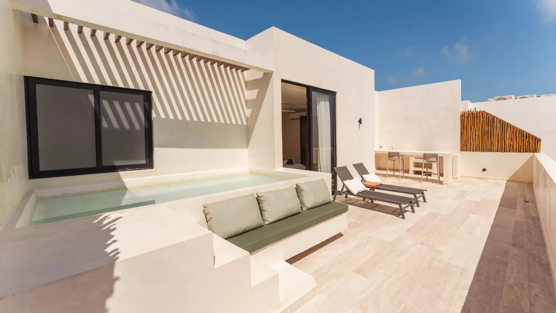 Apartmán Sleek Penthouse Escape With Rooftop Pool Mexiko