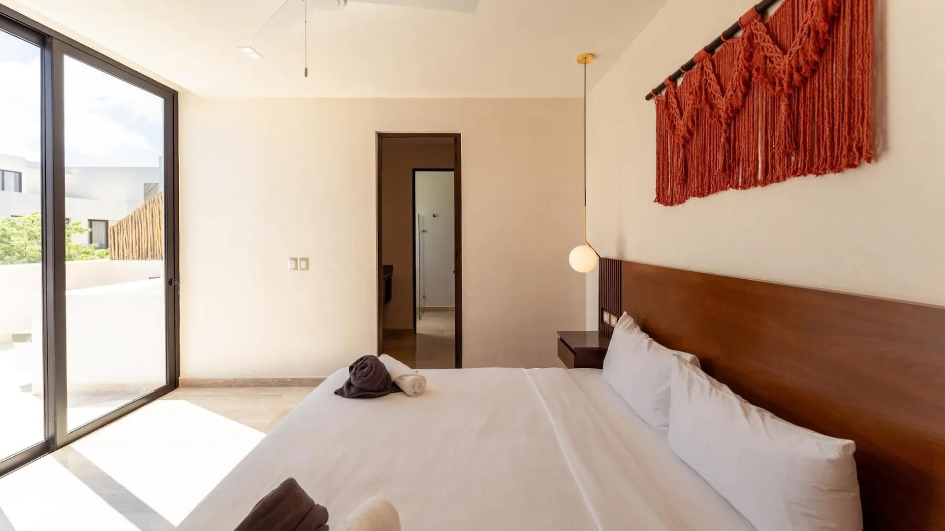 Sleek Penthouse Escape With Rooftop Pool 0*, Tulum Mexiko
