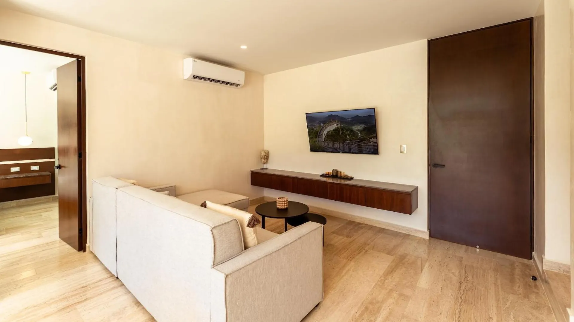 Sleek Penthouse Escape With Rooftop Pool 0*, Tulum Mexiko
