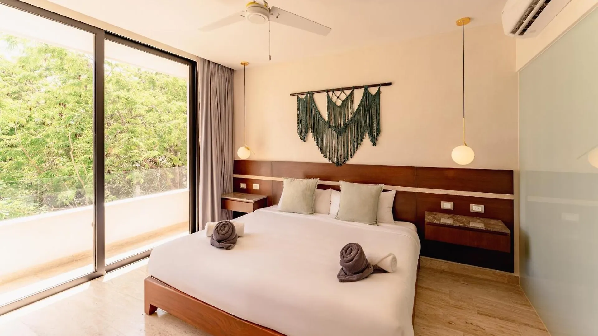 Sleek Penthouse Escape With Rooftop Pool Apartmán Tulum